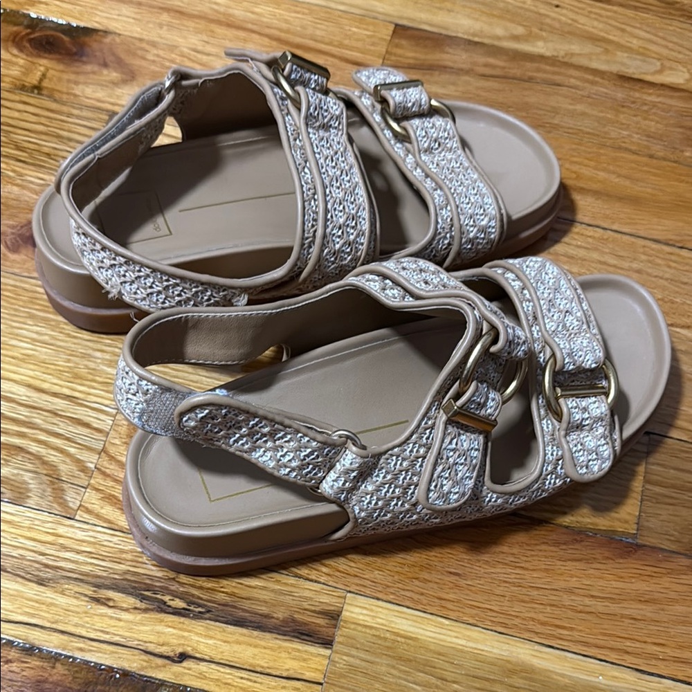 Dolce Vita Sandals